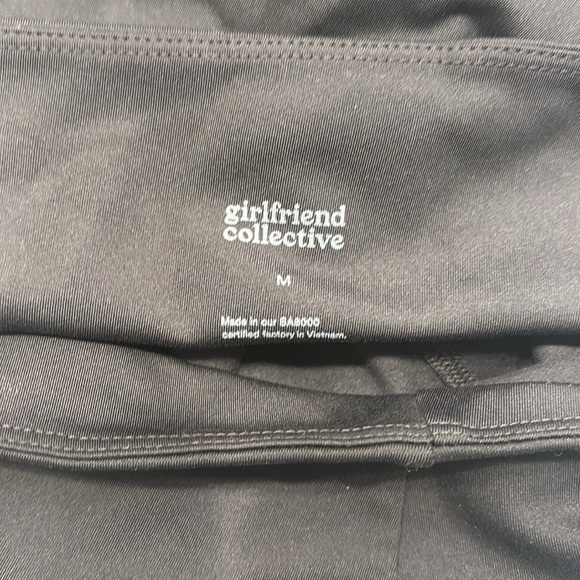 Girlfriend Collective Compressive High Rise Bike Short 8.5" Inseam Black Medium - Picture 8 of 8